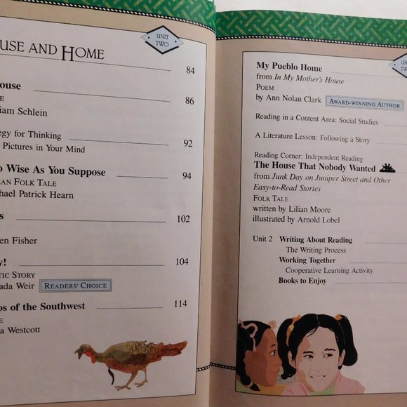 Garden Gates Level 6 World of Reading Series Book - Picture 7 of 9